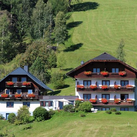 Pension & Appartements Ronacherhof Bad Kleinkirchheim Exterior foto